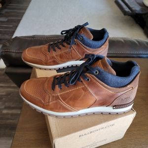 Brand new with box, mens Bullboxer hi top sneaker,  size 9, Cognac